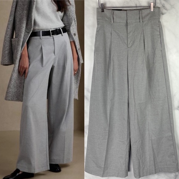 Banana Republic Pants - NWT Banana Republic Super High-Waisted Pleated Wide Leg Flare Trouser Pants Gray